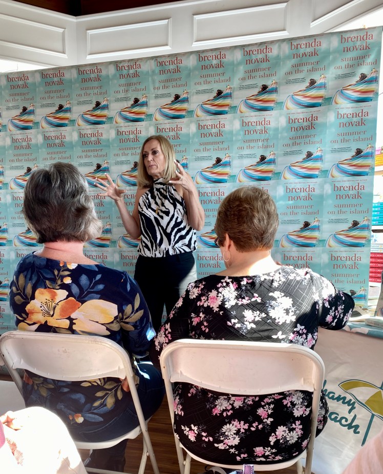 20220412_205501954_iOS