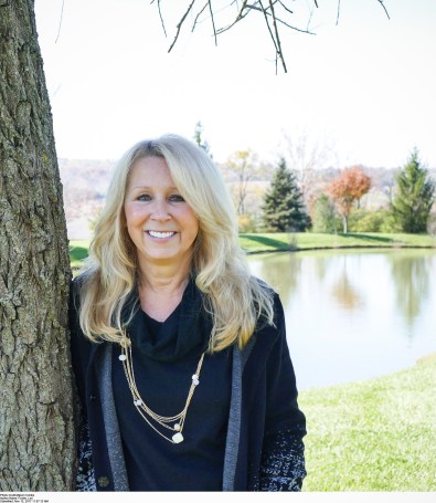 Lori Foster credit Mason Combs